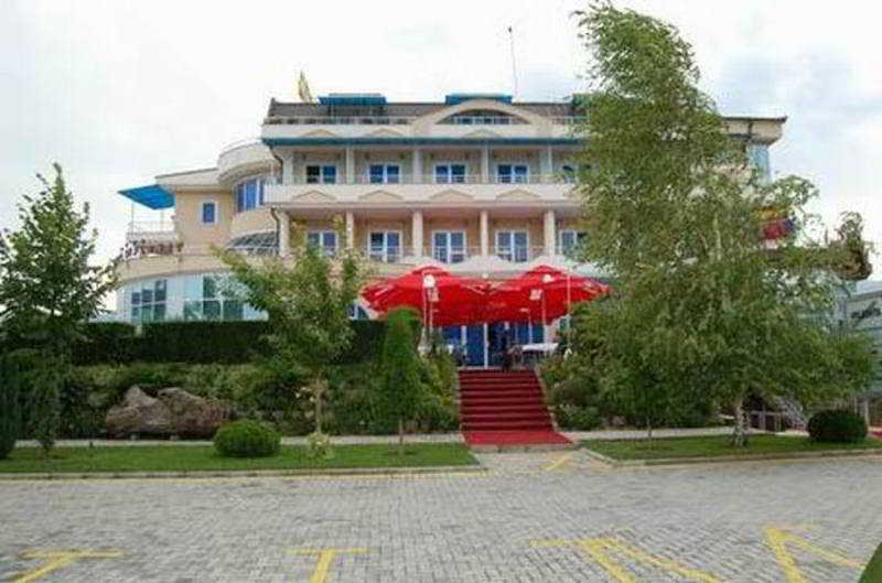 Hotel Diplomat Struga Exteriér fotografie